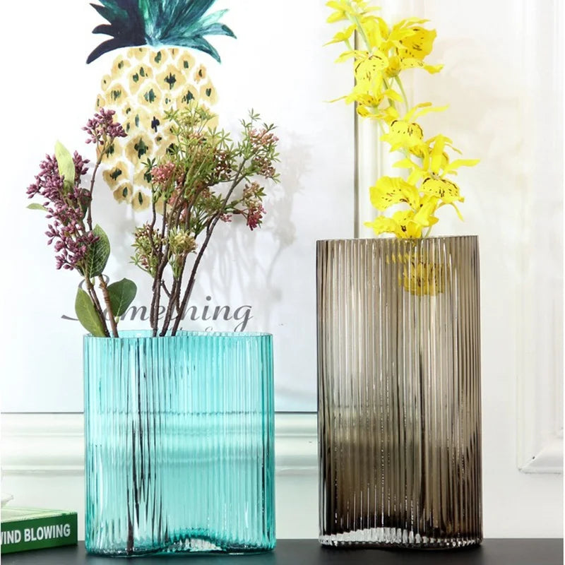 Wholesale Striped Design Modern Glass Vases Latest Modern Design Art Recycled Striped Glass Vase for Home Decoration Floor Vase