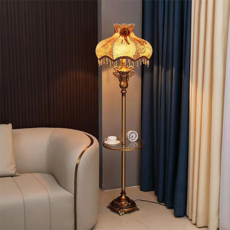 European Floor Lamp Luxurious Living Room Bedroom Study Villa Hotels LED Retro Creativity Floor Lamp Next to Sofa