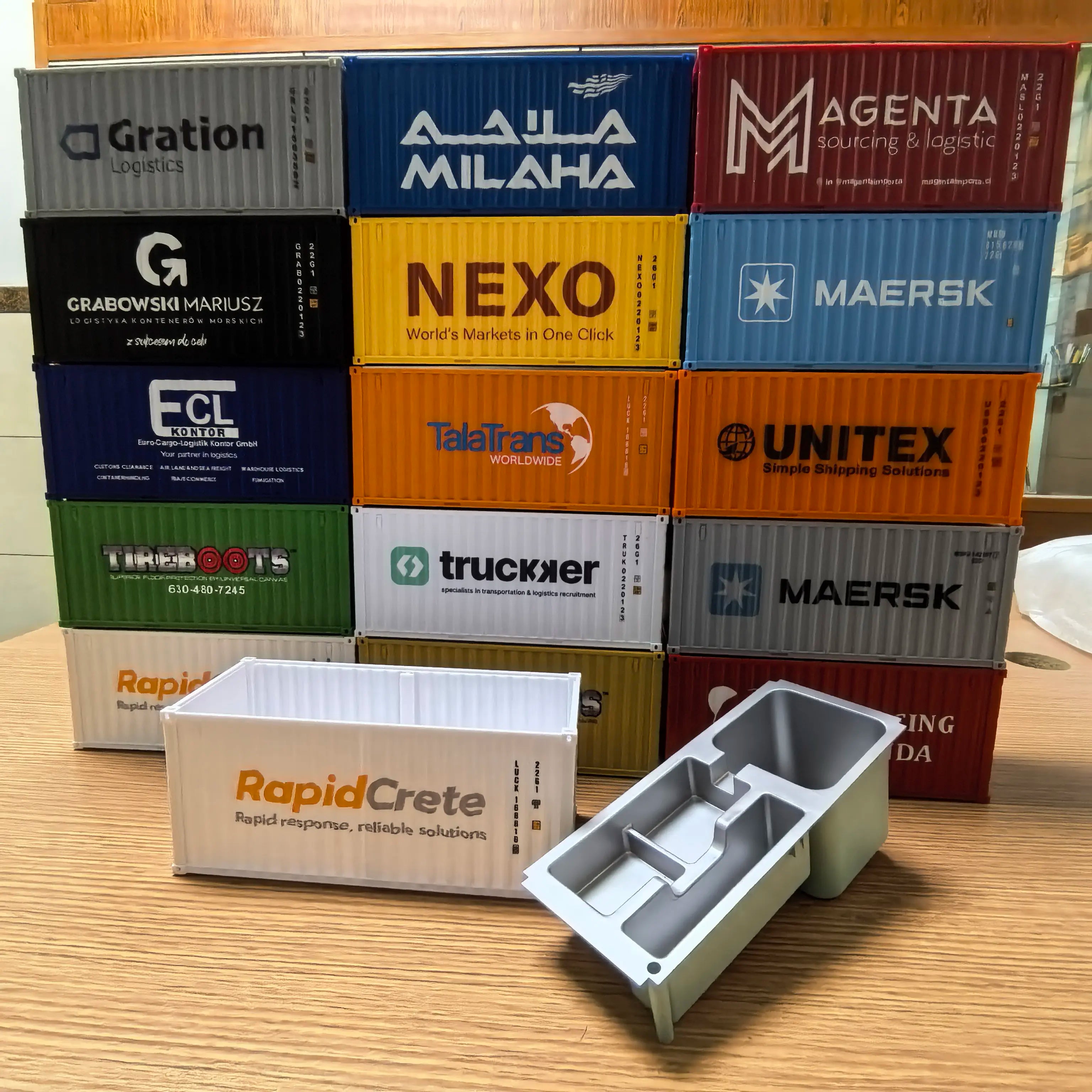 2025 Mini Pencil Holder Custom Logo Shipping Cargo Shape Container Desk Top Pen Holder for Office Gifts