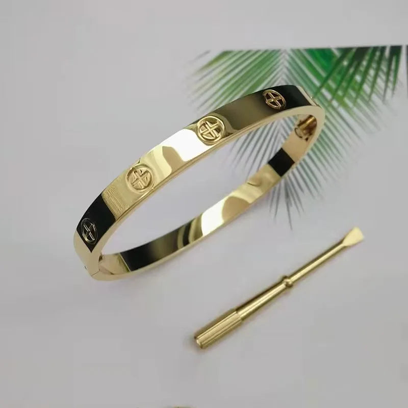 Gold Plated Screwdriver Mens and Womens Gold Bracelet Waterproof Nail Bracelet Stainless Steel 18K Cross Bracelet