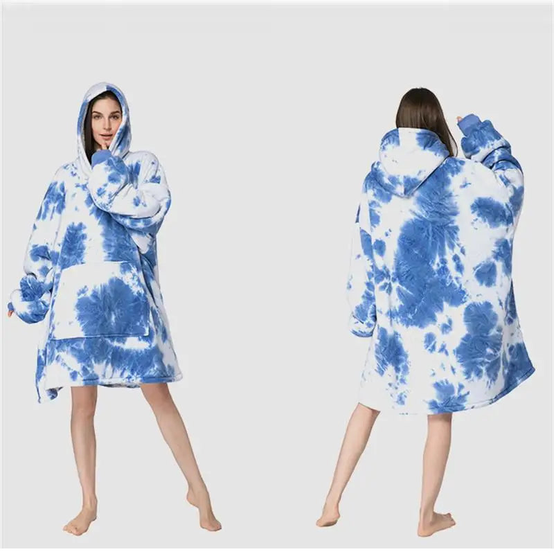 Custom One Size Polyester Print Christmas Women Acid Wash 350 Gsm Wearable Blanket
