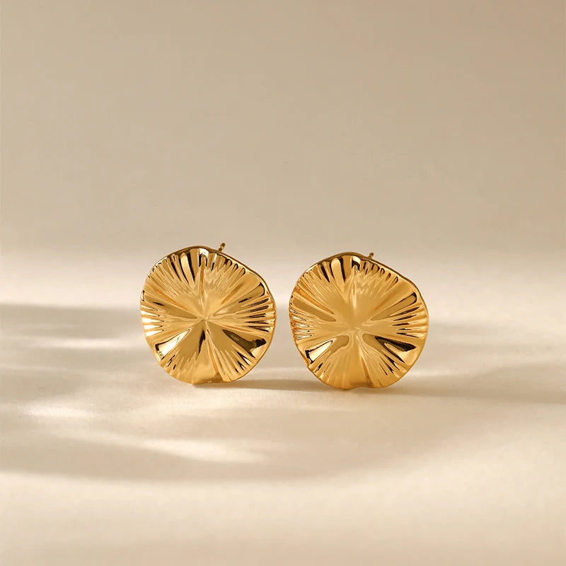 Hot Sale Modern and Minimal Women's Jewelry Copper Plated 18K Gold Fashion Design Waterproof and Hypoallergenic Stud Earrings