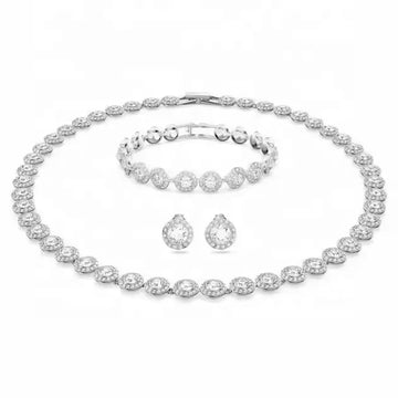 With a Logo Inlaid With Crystal Jewelry Women's Bracelet
