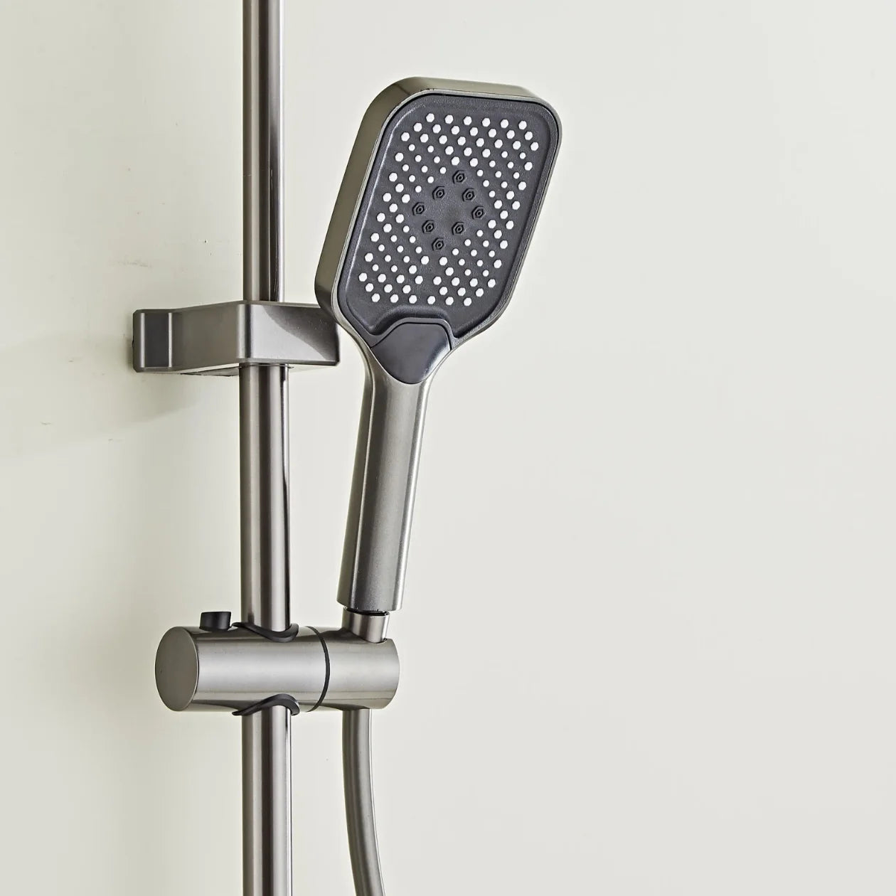 Intelligent LED Display Thermostatic Shower Set Black Piano Keys Bath Faucet System Soft Rainfall Ceramic Jet Massage Apartment