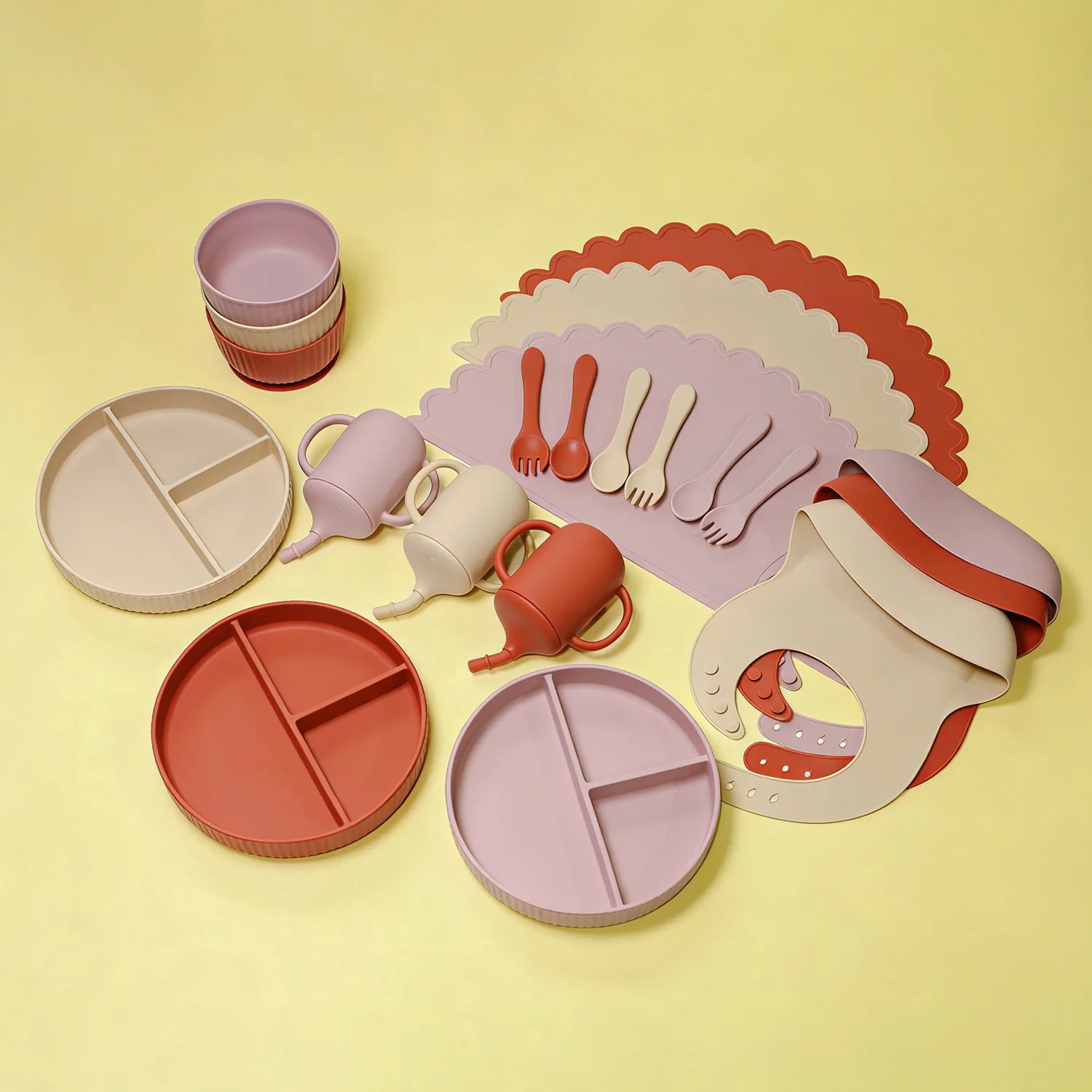 Unbreakable Microwave Safe Slip Resistant Flexible Silicone Baby Toddler Plate Suction Bowl Spoon and Fork Feeding Set