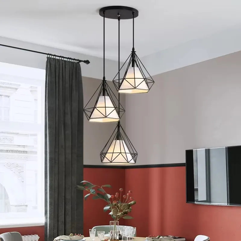 Nordic Vintage Single Head Iron Chandelier Creative Industrial Style for Bar Tea Restaurant Warehouse with Excellent Aesthetics