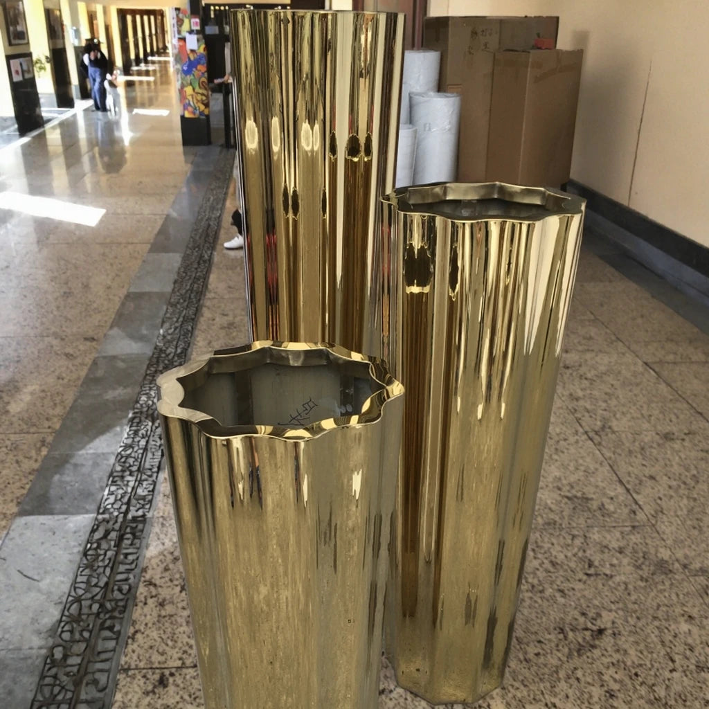 Luxury Modern Indoor Hotel Decor Stainless Steel Planter Gold Metal Vases Floor Vase for Living Room Iron Flower Plant Pot
