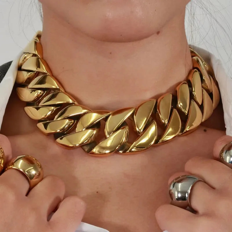 Wholesale Necklaces for Women New Arrival Fine Jewelry Chunky Gold Main Character Cuban Chain Choker Necklace for Women