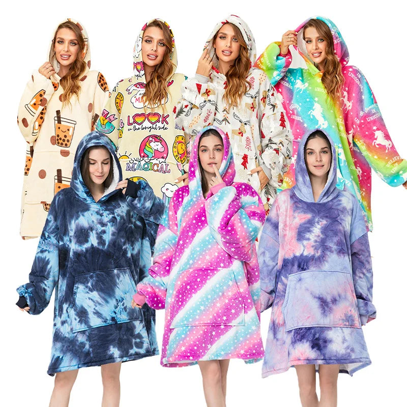 Custom One Size Polyester Print Christmas Women Acid Wash 350 Gsm Wearable Blanket
