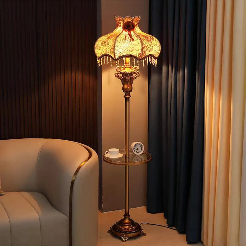 European Floor Lamp Luxurious Living Room Bedroom Study Villa Hotels LED Retro Creativity Floor Lamp Next to Sofa