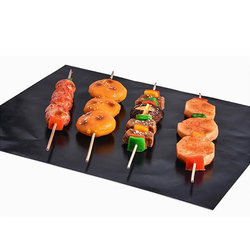 Non-sticky Heat Resistant 40x30cm 15.75x13Inch Korean Charcoal PTFE BBQ Carpet Cutting Grill Mat for Shelf