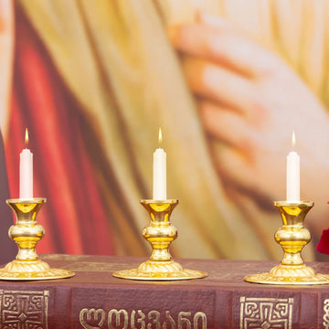 Golden Church Supplies Home Altar Church Decor Elegant Religious Gift Sacred Candle Stand Christian Tabletop Accessory