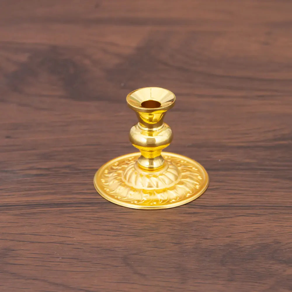 Golden Church Supplies Home Altar Church Decor Elegant Religious Gift Sacred Candle Stand Christian Tabletop Accessory
