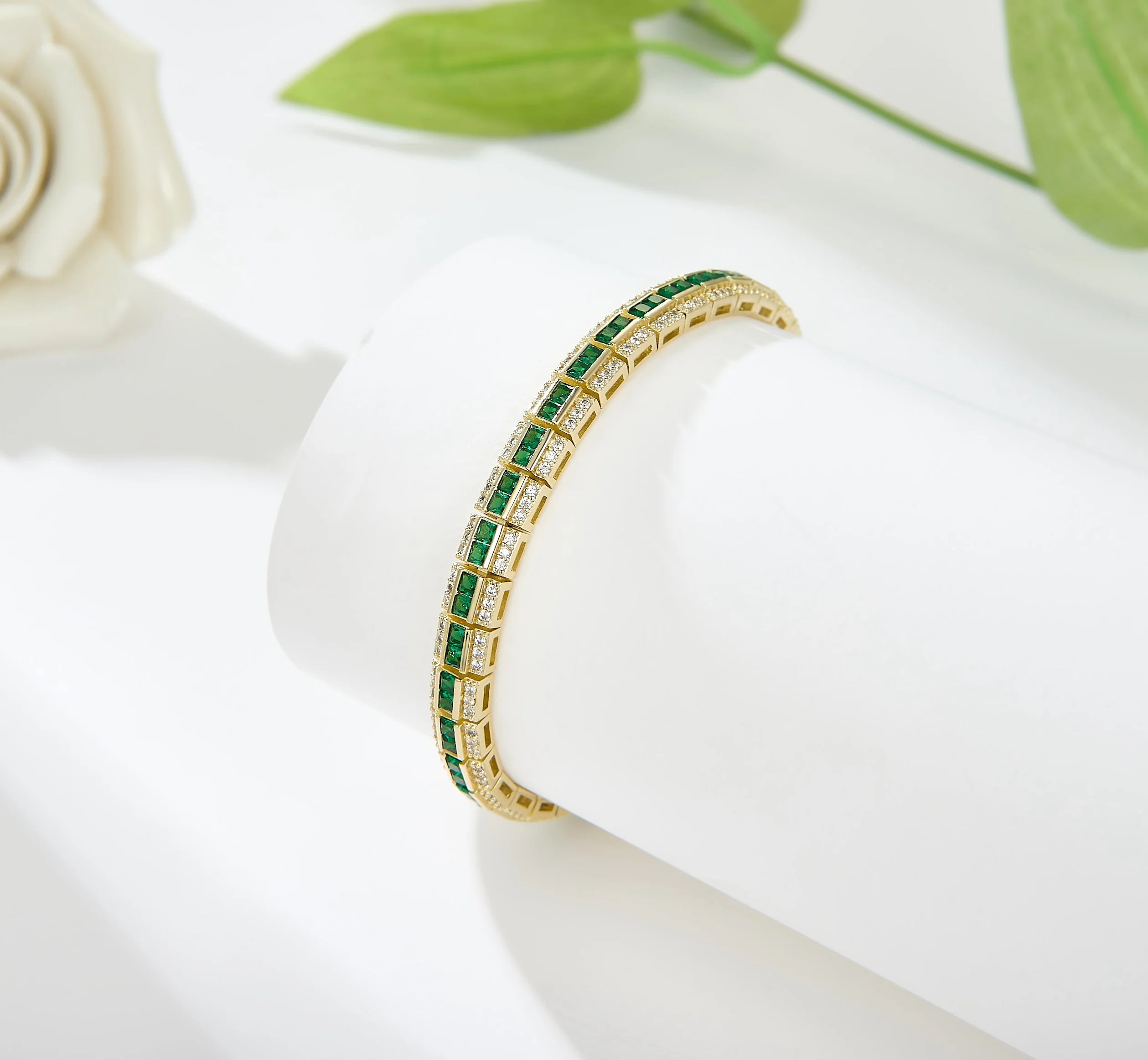 Luxury 18K Gold Plated Radiant Cut Brilliant CZ Zircon Hand Chain Bracelet Fashion Women Emerald Tennis Bracelet