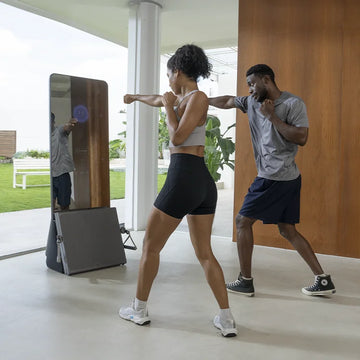 AEKE K1 Smart Commercial Gym Mirror-Space-Saving AI Core Muscle Exercise Machine with Aluminum Alloy Construction
