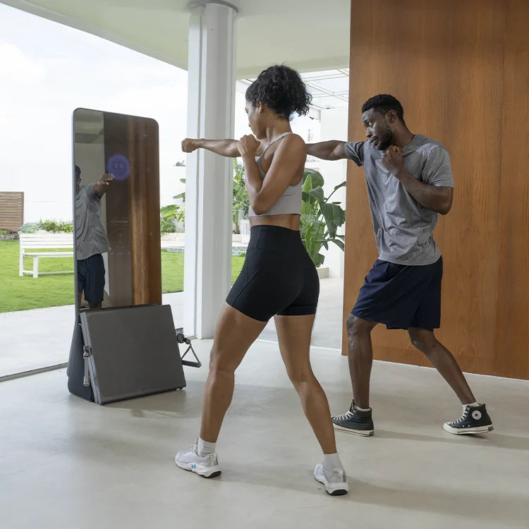 AEKE K1 Smart Commercial Gym Mirror-Space-Saving AI Core Muscle Exercise Machine with Aluminum Alloy Construction