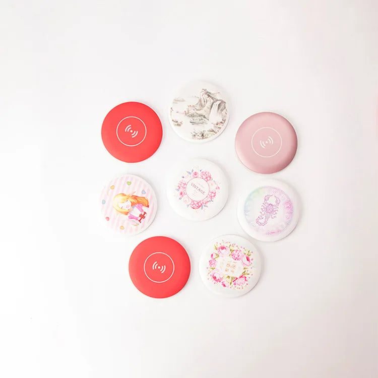 Clearance Sale New Arrivals Hot Selling Wireless Charge Portable HD Vanity Pocket Mirror Handheld Mini Makeup Beauty Mirror