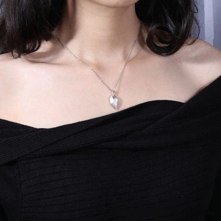 Creative Magnet Couples Necklace for Women Men Two Souls One Heart Pendant Choker for  Wishing You Me Boyfriend Girlfriend