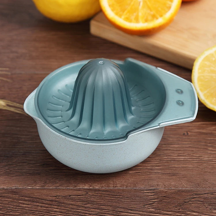 Kitchen Gadgets Free Wheat Fiber Baby Fruit Puree Maker Citrus Hand Press Mini Orange Manual Juicer Plastic Lemon Lime Squeezer