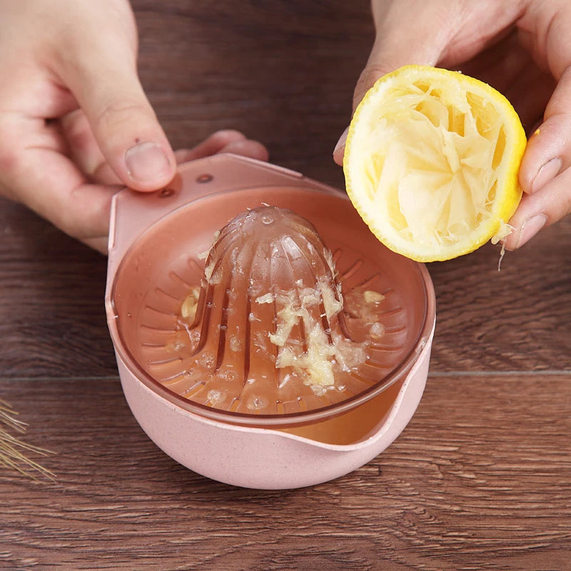 Kitchen Gadgets Free Wheat Fiber Baby Fruit Puree Maker Citrus Hand Press Mini Orange Manual Juicer Plastic Lemon Lime Squeezer