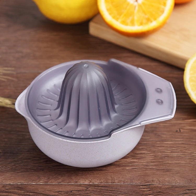 Kitchen Gadgets Free Wheat Fiber Baby Fruit Puree Maker Citrus Hand Press Mini Orange Manual Juicer Plastic Lemon Lime Squeezer