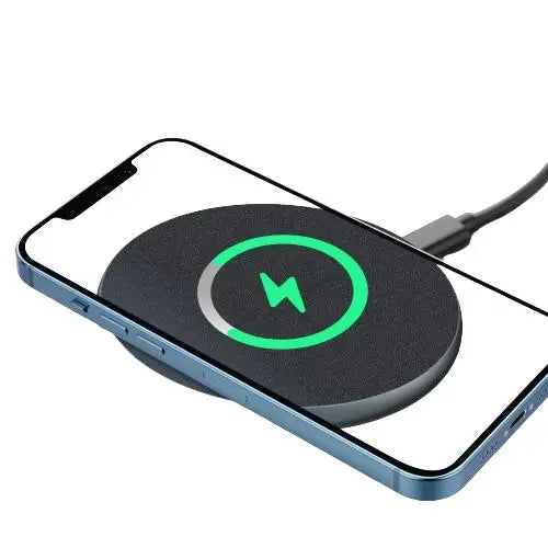 2024 Trend Product 15W Wireless Chargers Mobile Phones  PowerBank Phone Charger Strong Magnetic Breathing Led Multiple Protect