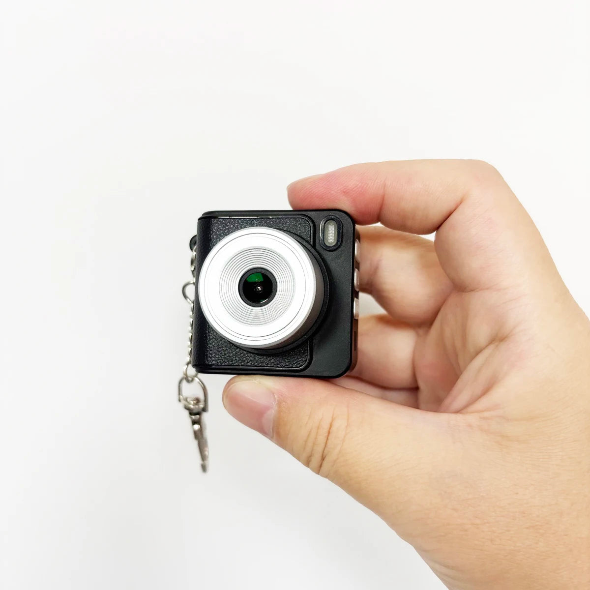 1080P Full HD Small Digital Camera X8 With Flashlight and Photo Filter for Retro Photo, Keychain Smart Camera Gadget