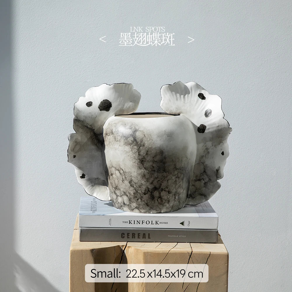 Merlin Living Hand Painting Flower Vase for Home Decor Butterfly Vase Ceramic Decoration Chaozhou Ceramic Factory Wholesale