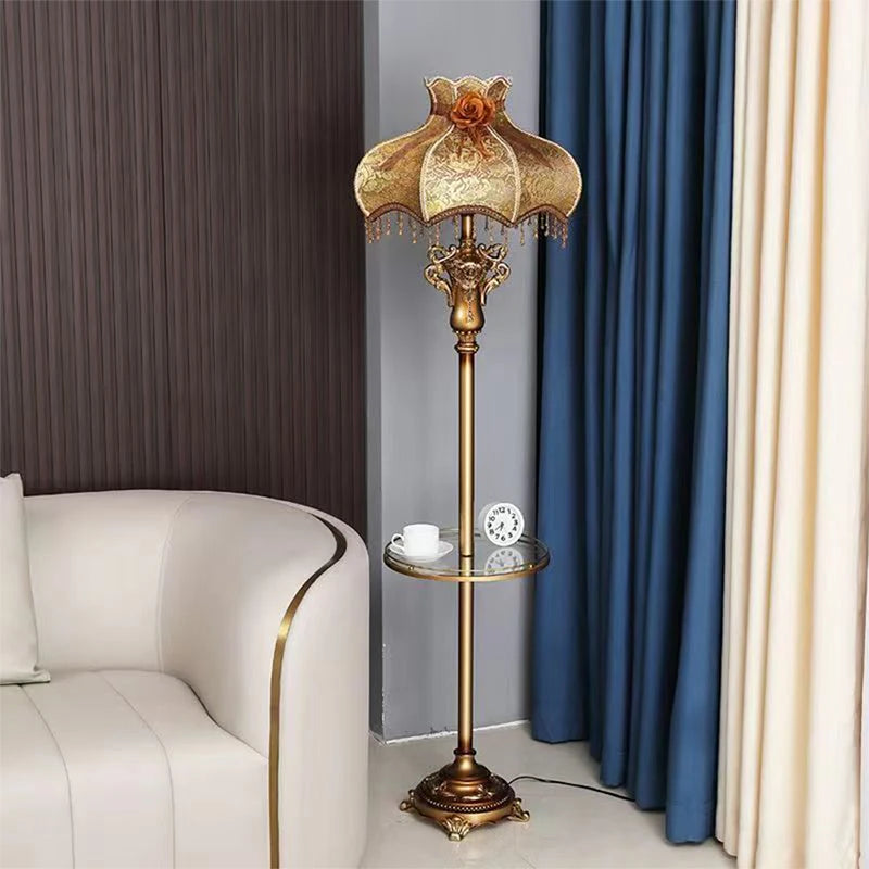 European Floor Lamp Luxurious Living Room Bedroom Study Villa Hotels LED Retro Creativity Floor Lamp Next to Sofa