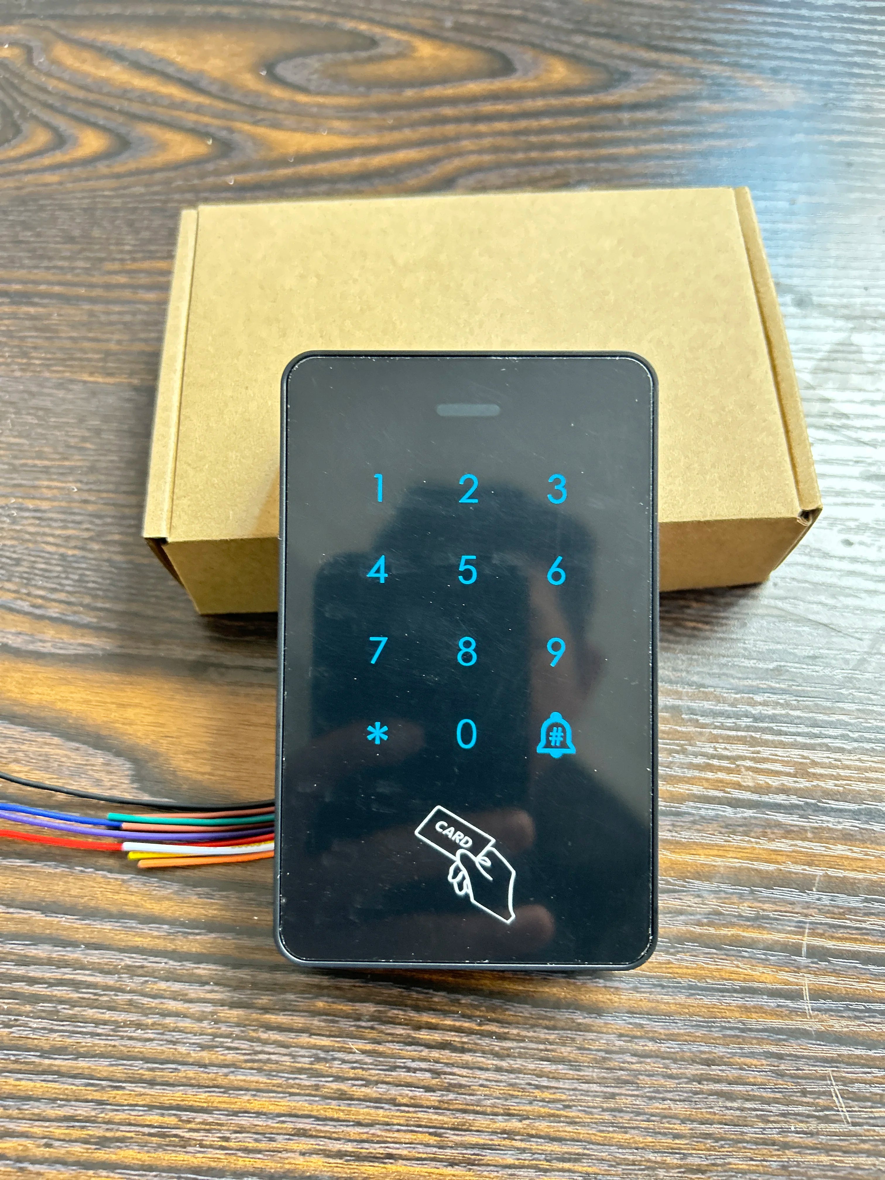 Cheap Price Smart Security Standalone Touch Screen Keypad Door Lock Proximity RFID 125KHZ Card Indoor Access Controller Supplier