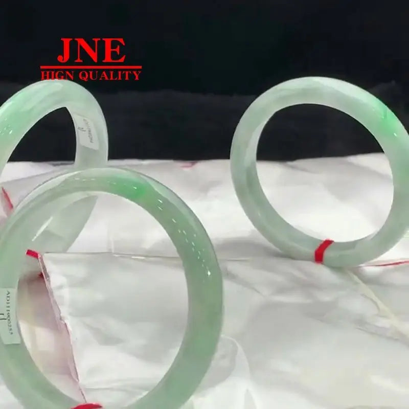 Factory Wholesale Natural Myanmar A- Type Jade Fine Old Materials with Green Jade Bracelet Wholesale