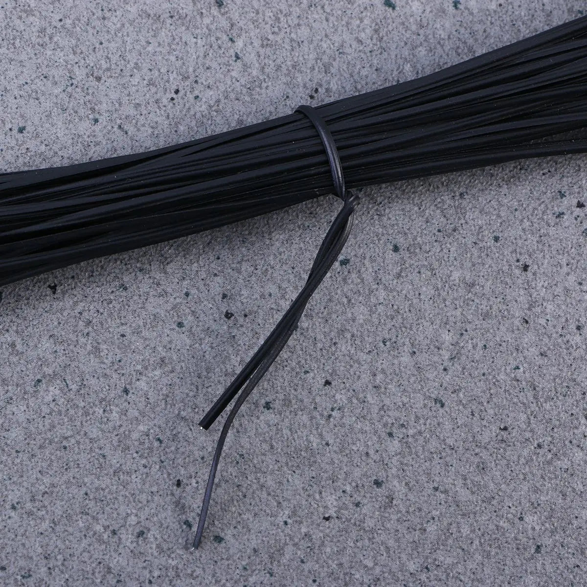 500pcs 15cm Galvanized Iron Wire Wired Earphones Cable Organizer Wired Earphones (Black)