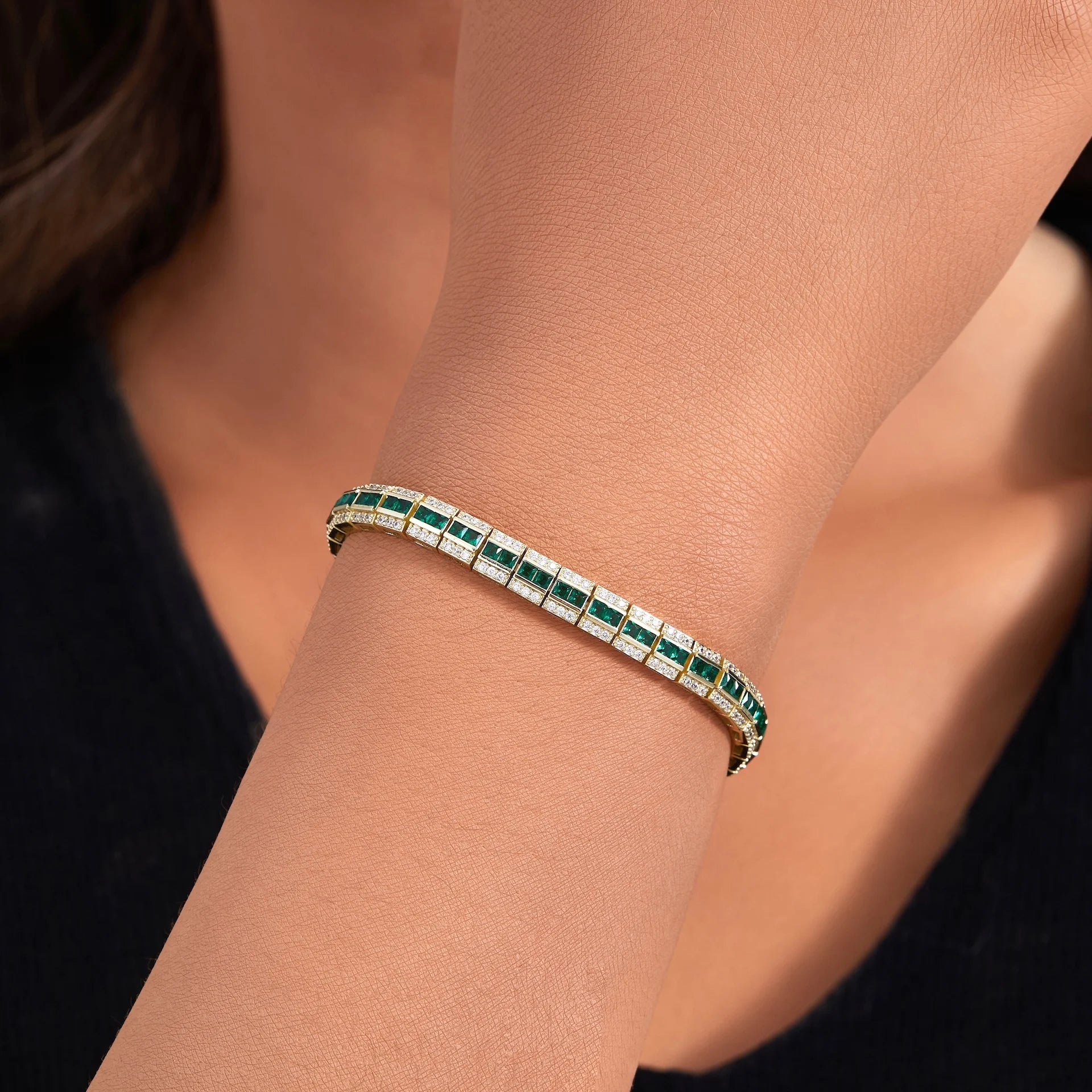 Luxury 18K Gold Plated Radiant Cut Brilliant CZ Zircon Hand Chain Bracelet Fashion Women Emerald Tennis Bracelet