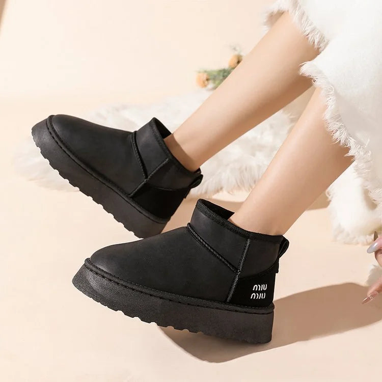 2026 New Product Designer Waterproof Warm Anti slip Winter Comfortable Fur Lining Women Casual Outdoor Shoes Snow Boots