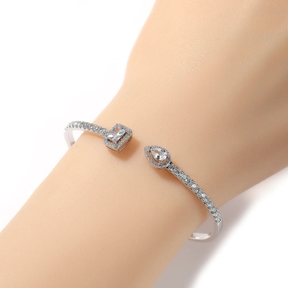 Hot Sale Design Bracelets Women Classic Simple Style Bangles Jewelry Women Brass Zircon Diamond Open Bangle Wholesale Price