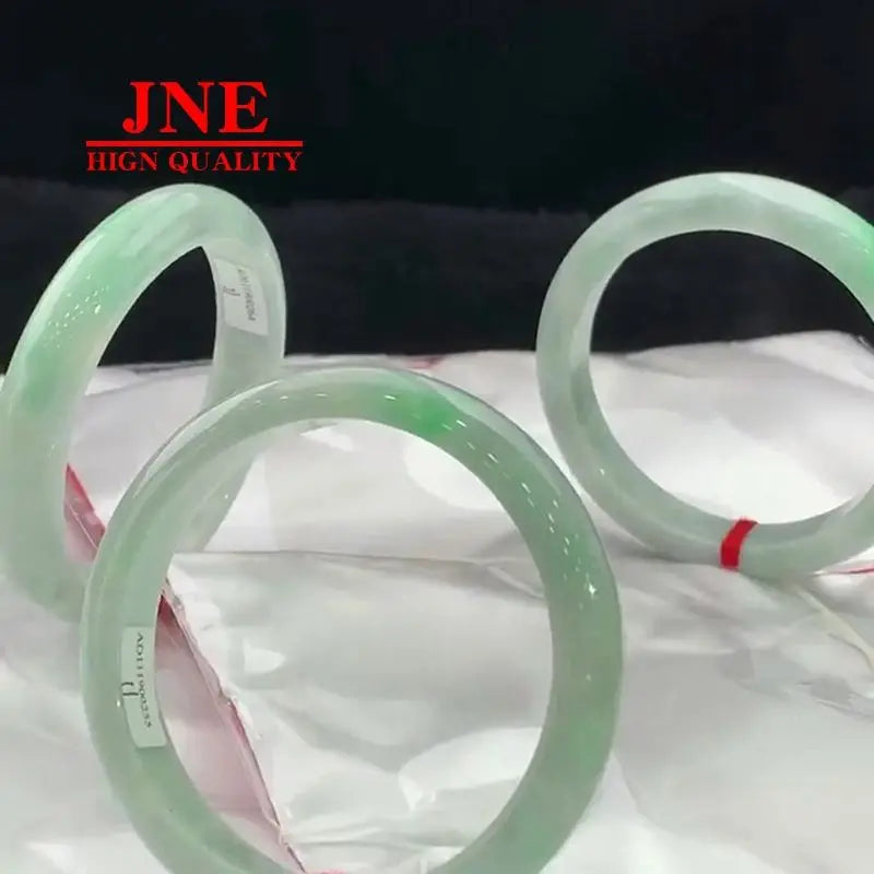 Factory Wholesale Natural Myanmar A- Type Jade Fine Old Materials with Green Jade Bracelet Wholesale