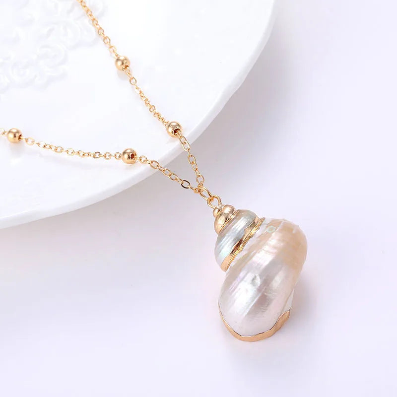 Hot Selling Various Styles of Women Natural Shell Necklace Summer Beach Jewelry Shopify Dropshipping Boho Necklaces