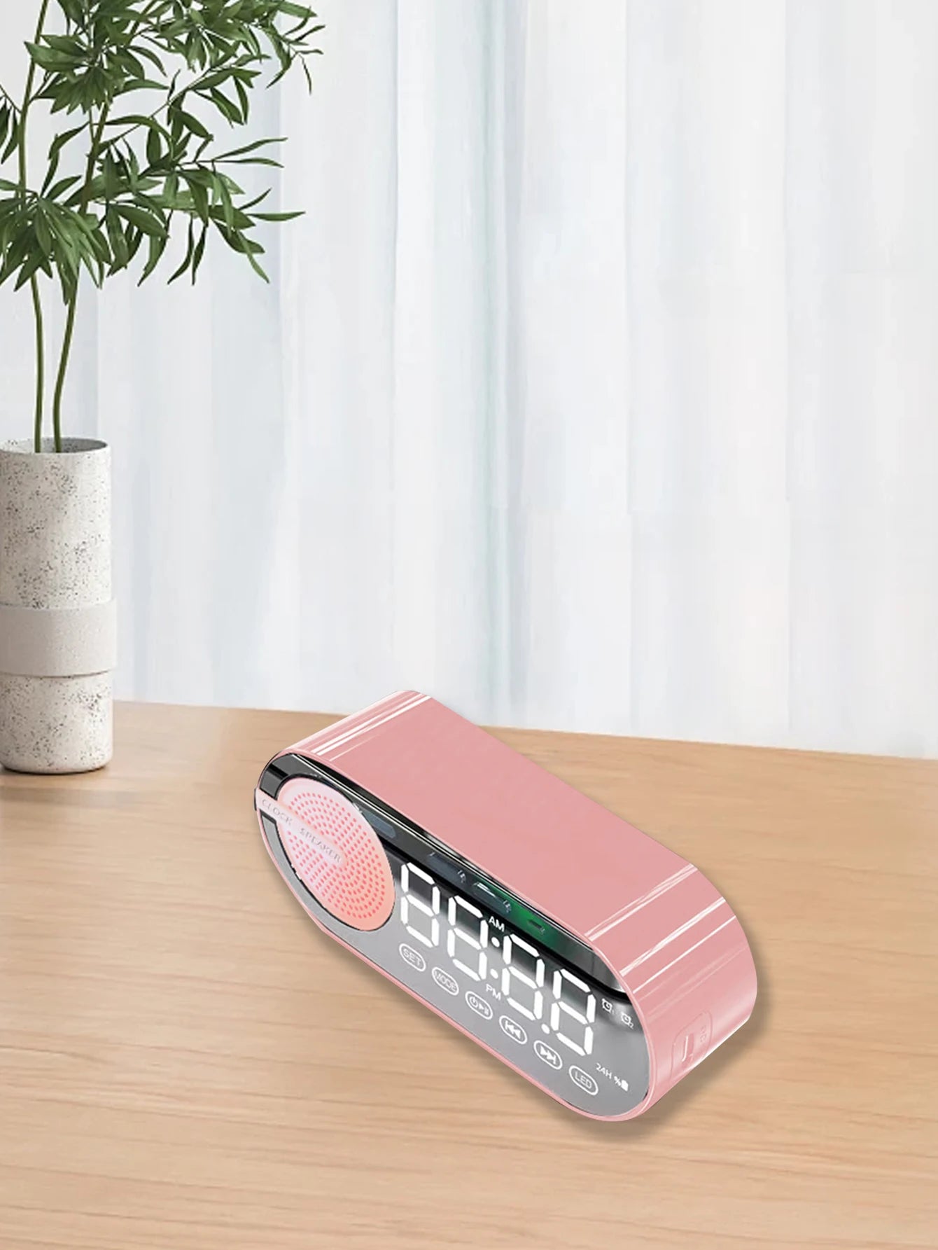 Wireless Bluetooth speaker, mini design with multiple functions as a clock, outdoor version subwoofer is powerful