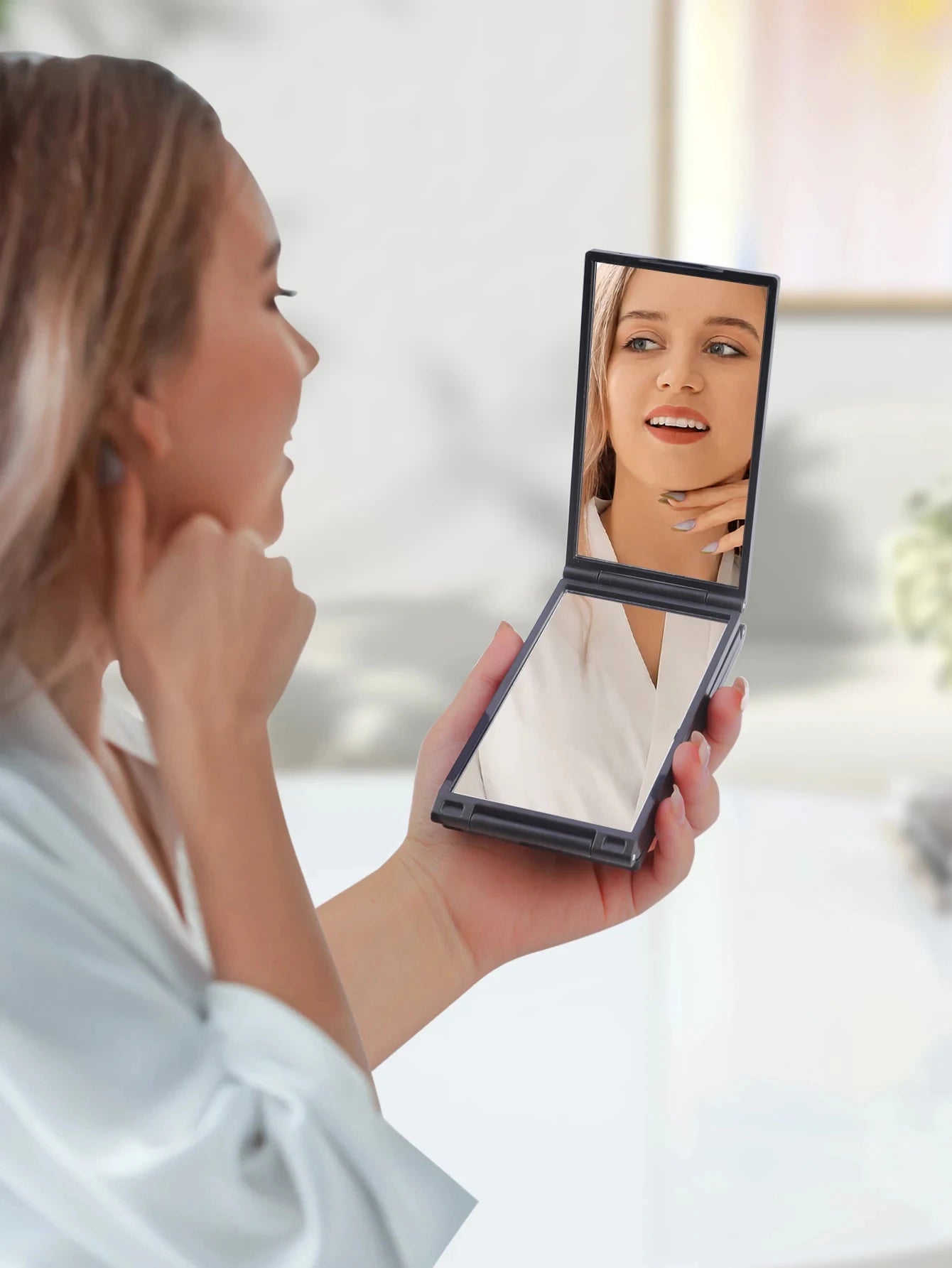 4 Way Mirror 360 Degree Handheld Desktop Portable Foldable Makeup Mirror For Self Hair Cutting Makeup Mirror Convenient and prac