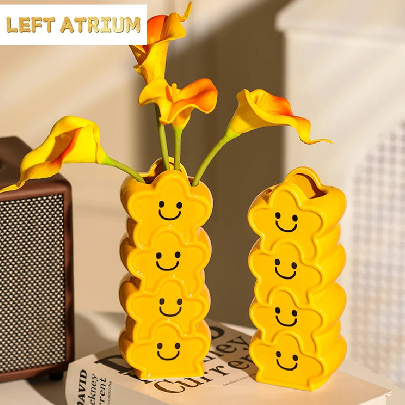 Smiling Ceramic Vase Dried Flower Flower Arrangement Accessories Creative Desktop Mini Vase Ornaments Living Room Decoration