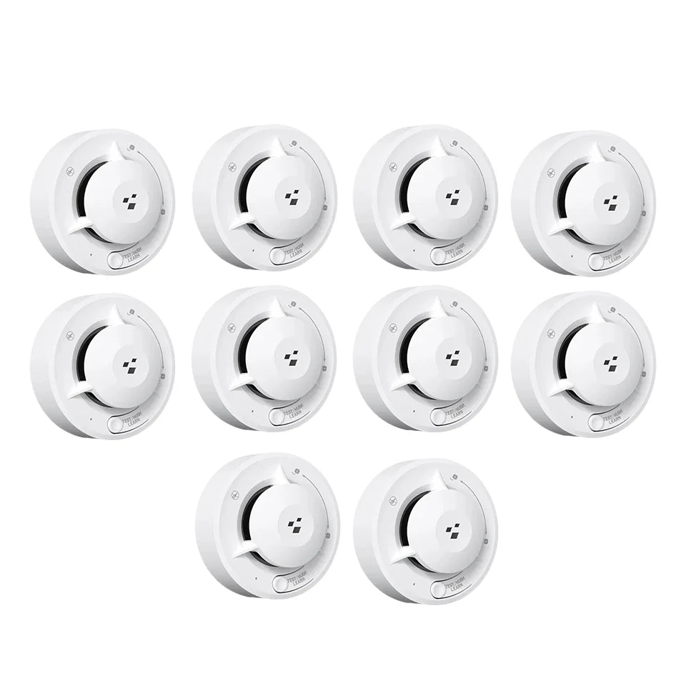 Tuya Wifi Smart Smoke Detector Photoelectric Sensor Fire Alarm 85dB with AA Batteries Compatible with Tuya App for Home Security
