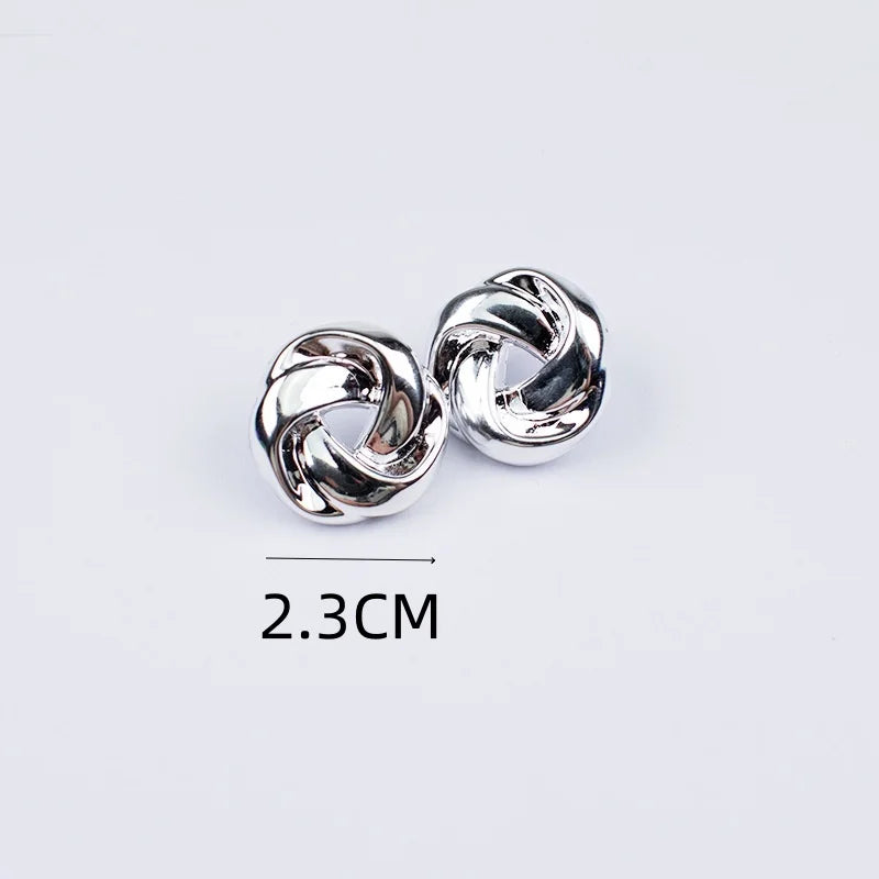 Geometry Twists UV Golden Stud Earrings for Women Simple Versatile Personality Exaggerated Smooth Creative Jewelry Girl Gift