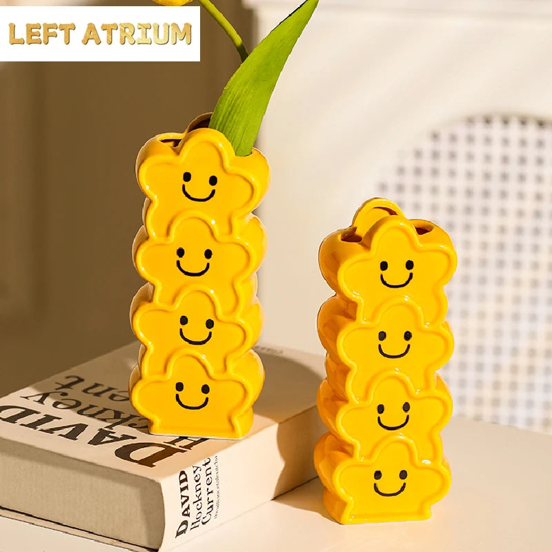 Smiling Ceramic Vase Dried Flower Flower Arrangement Accessories Creative Desktop Mini Vase Ornaments Living Room Decoration