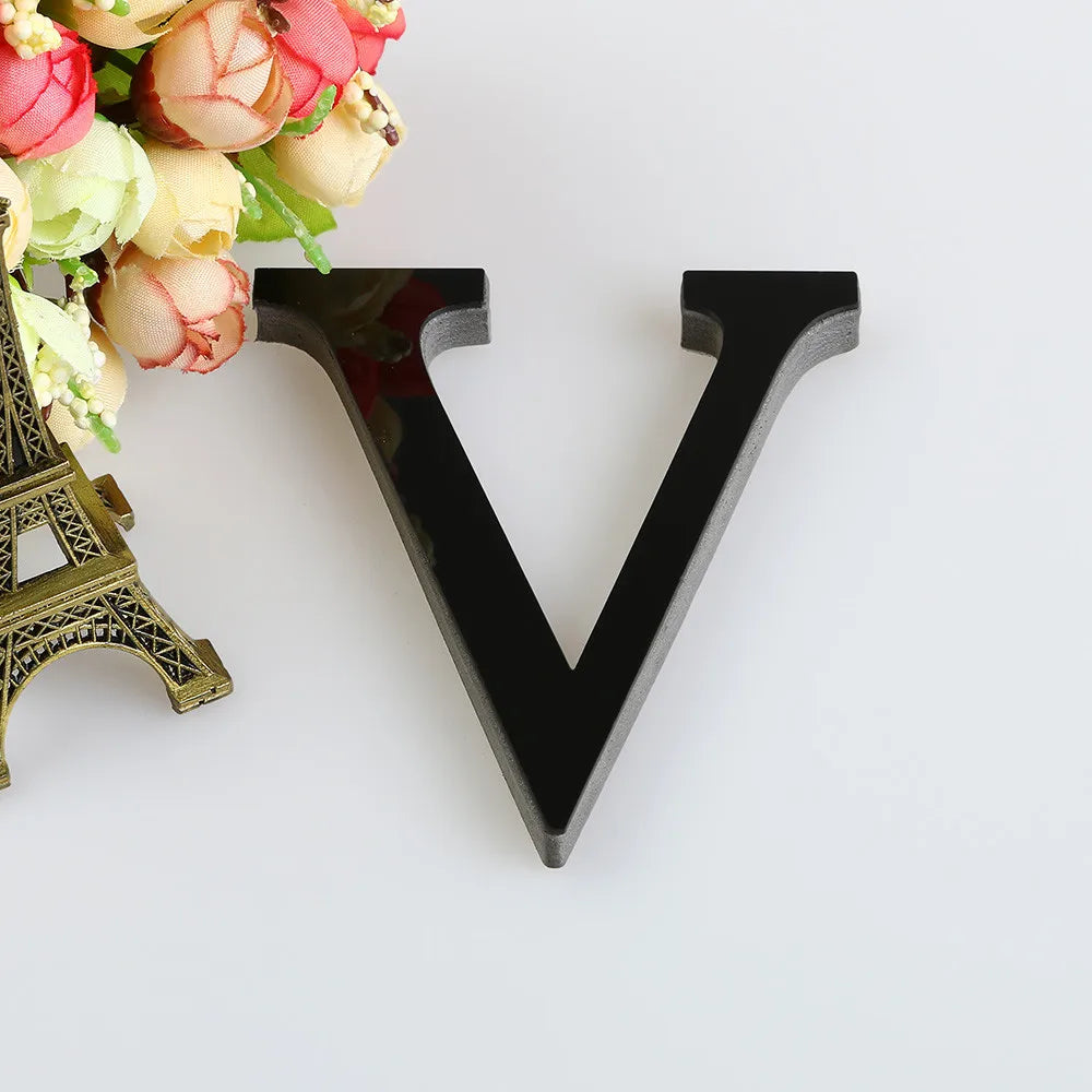 26 Letters Wall Sticker 3D DIY Mirror Acrylic Decals Home Decor Wall Art Mural for party wedding Christmas Retro Wall Art