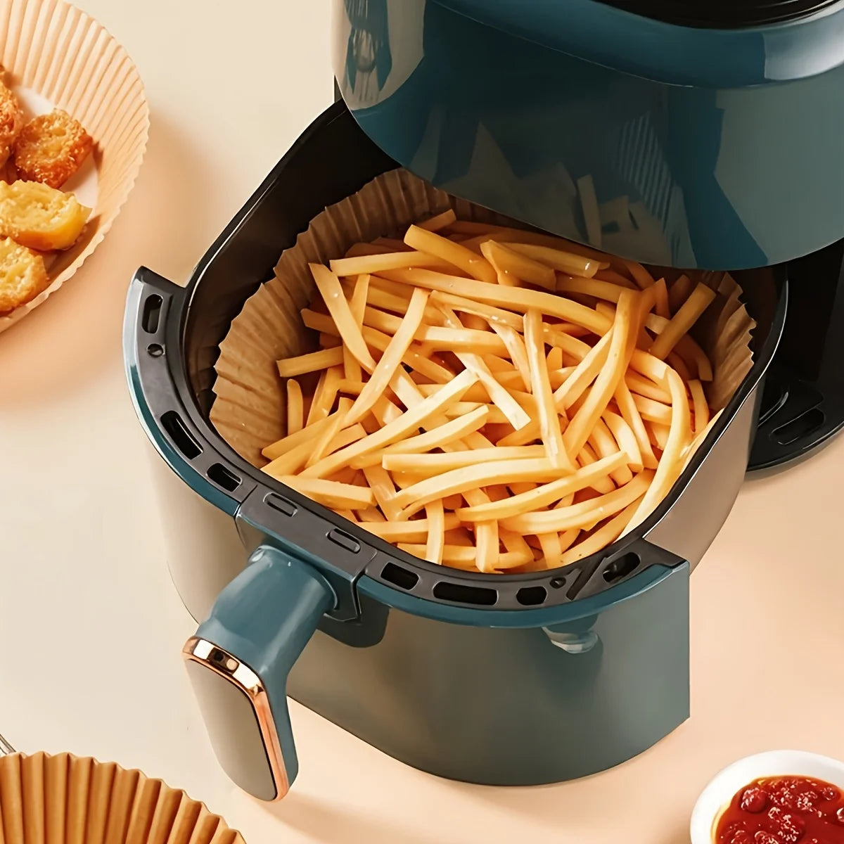 100 non-stick air fryer liners - high-quality single-layer paper with grooved edges, ensuring safe cooking, easy cleaning