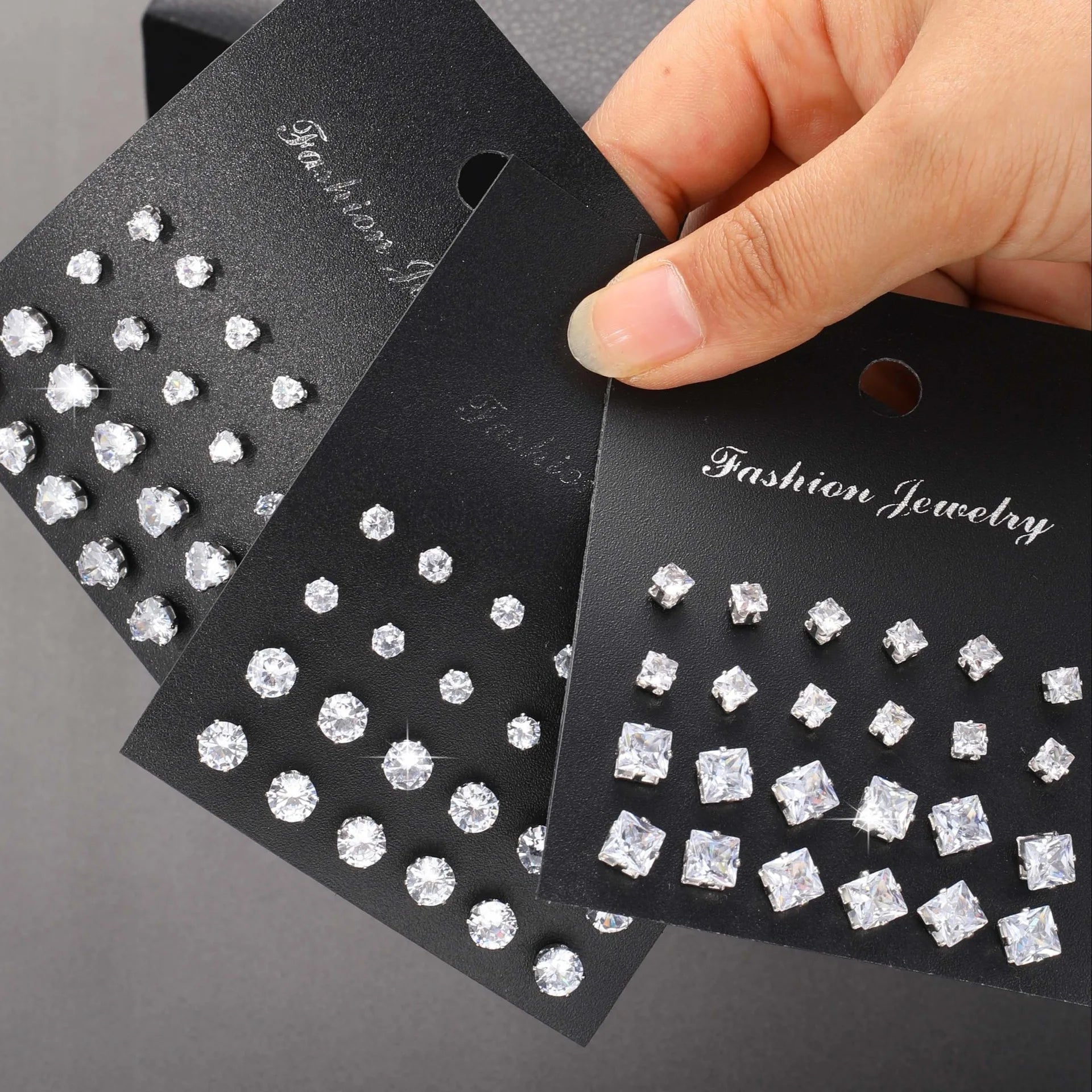 New Geometric Six-Claw Heart-Shaped Crystal Zircon Basic Set Ear Studs Vintage Elegant 36 Pairs Unisex