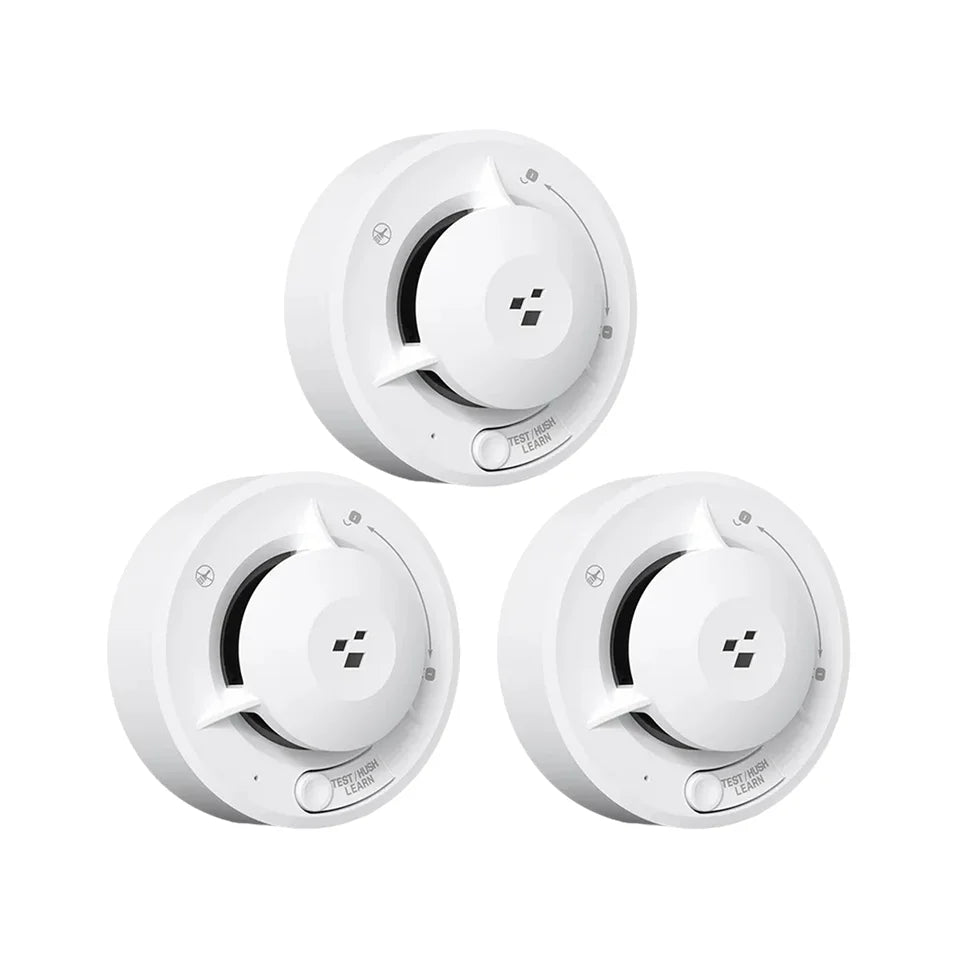 Tuya Wifi Smart Smoke Detector Photoelectric Sensor Fire Alarm 85dB with AA Batteries Compatible with Tuya App for Home Security