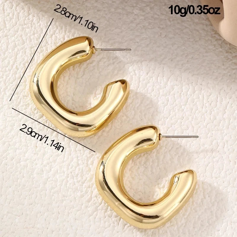 Geometry Twists UV Golden Stud Earrings for Women Simple Versatile Personality Exaggerated Smooth Creative Jewelry Girl Gift