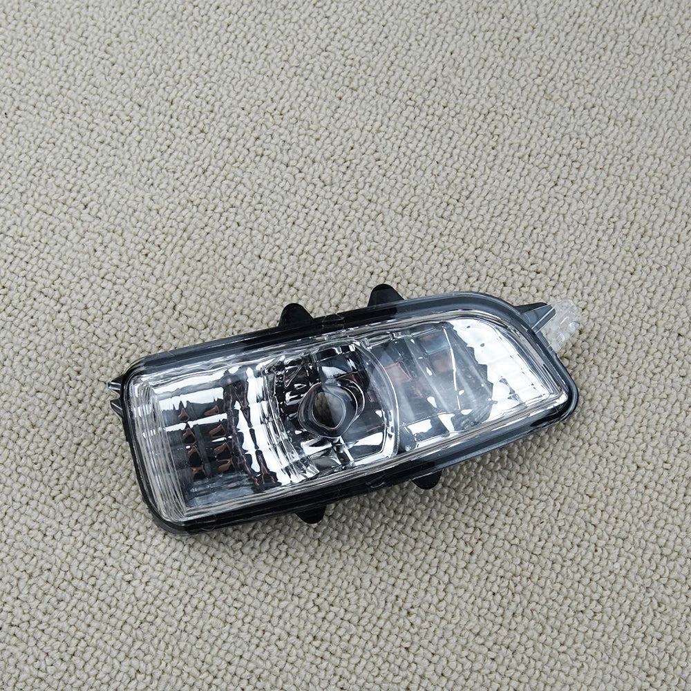 31111090 31111102 Left &Righ Mirror Indicator Turn Signal Light Lamp Lens For Volvo S40 S60 S80 C30 C70 V50 V70 2007 2008 2009