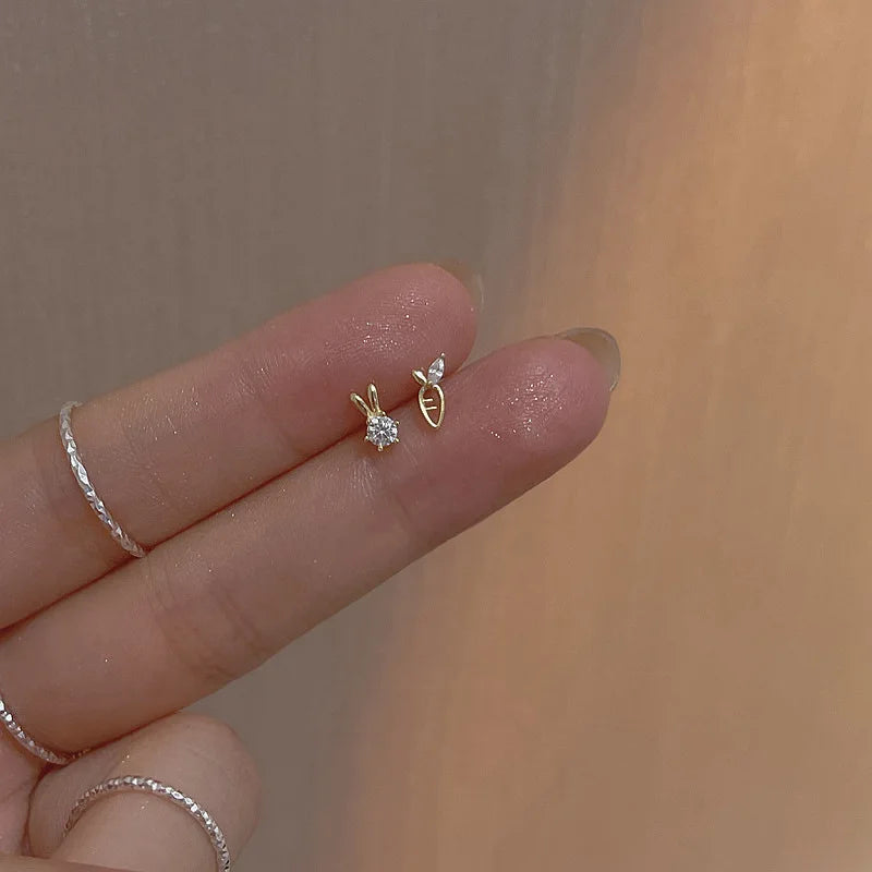 Tibetan Silver Mini Crystal Butterfly Sweet Stud Earrings for Women Flower Helix Cartilage Tragus Lobe Teen Ear Piercing Jewelry